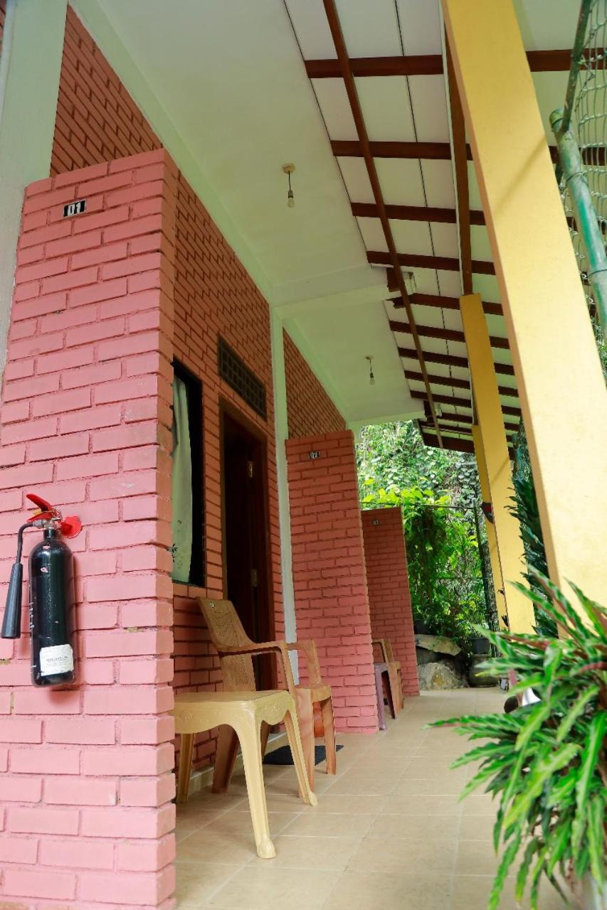Star Rain Tour Inn Ratnapura Zewnętrze zdjęcie