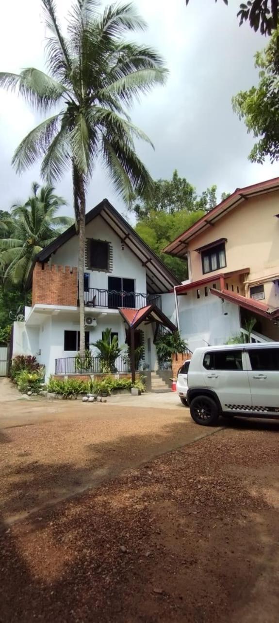Star Rain Tour Inn Ratnapura Zewnętrze zdjęcie